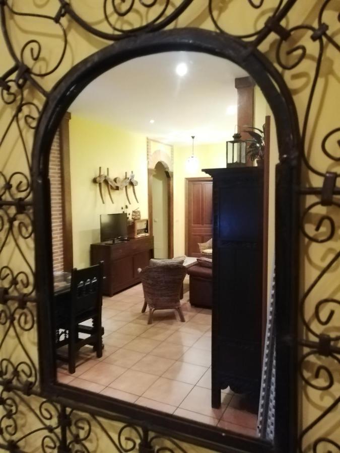 ビジャカスティンLa Casa Madronaアパートメント エクステリア 写真